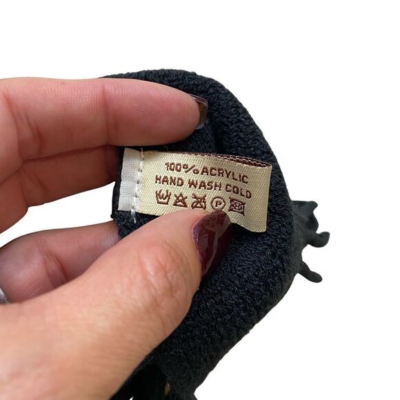 Ladies Fringe Knit Vest Collared Ombré Grey and Black One Size - Picture 2 of 7